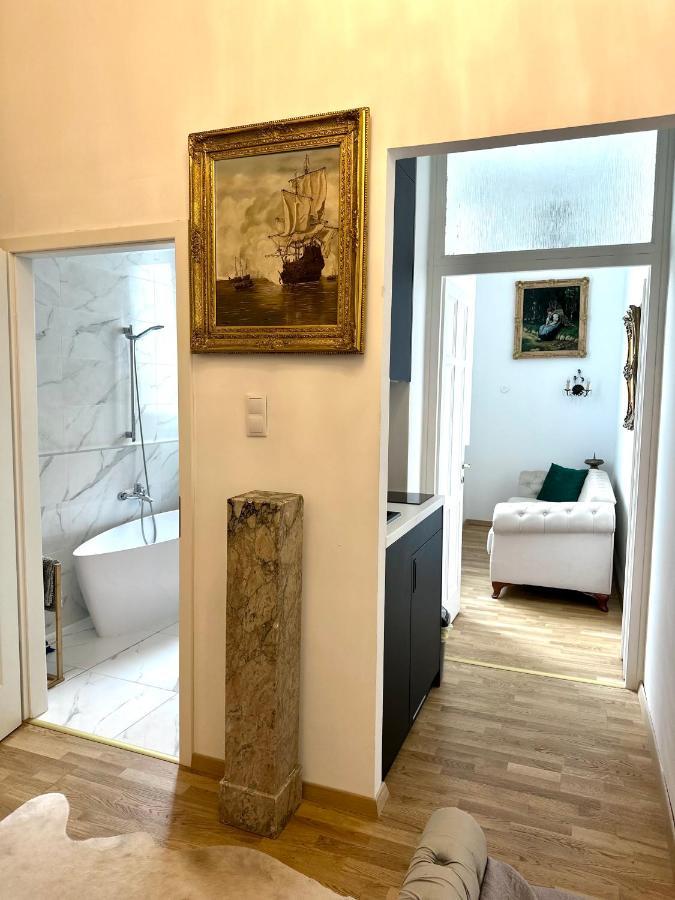 Central River Apartment Danube Budapest Exterior foto